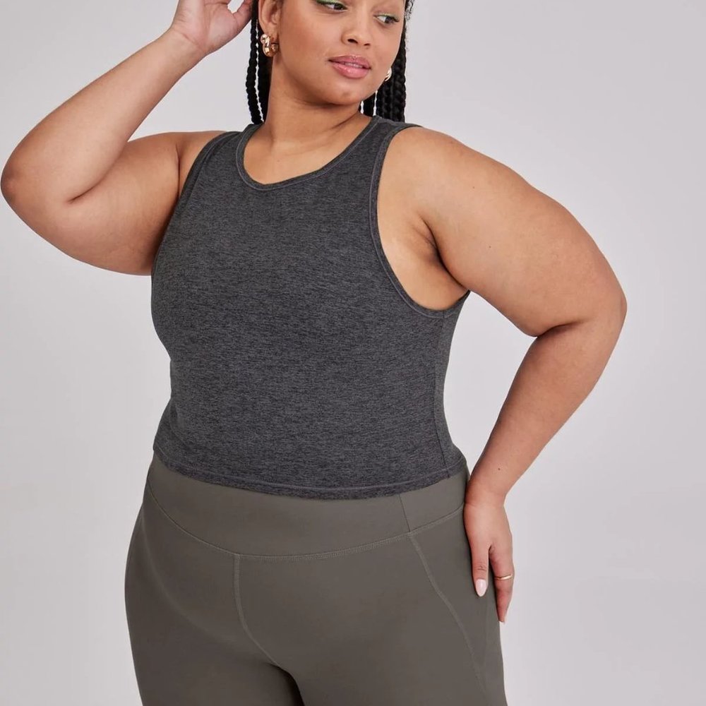 Girlfriend Collective Cropped Reset tank - Moon